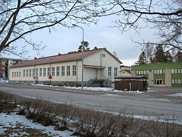 Aikuiskoulutuskeskus